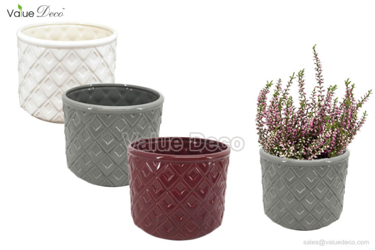 DMV02866 (Dolomite Flower Pot With Lattice Pattern)