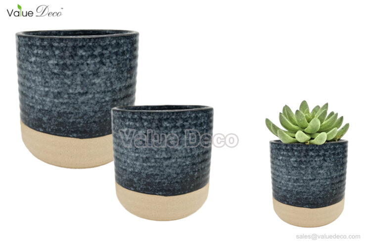 SWV00817 (Round Decorative Stoneware Pot)