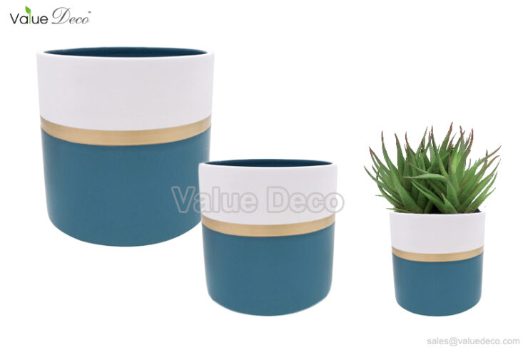 VD19CTF016 (Round Column Shape Ceramic Pot)