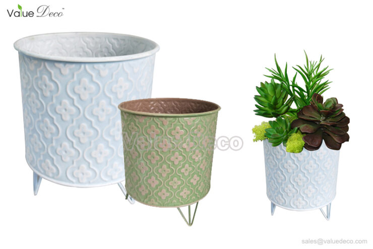 ZCV01219 (Zinc Flower Pot With Feet)